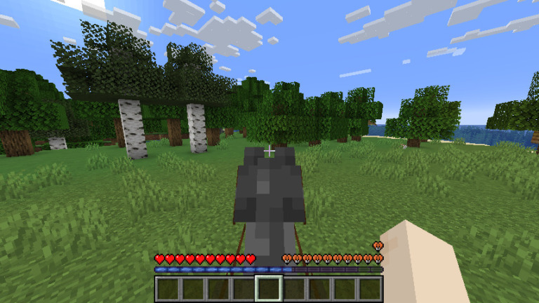 How to Breed Horses in Minecraft (2024 Guide)